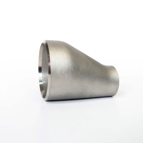 Redukcja ekscentryczna bezszwowa nierdzewna kwasoodporna DN125 139,7 x 4,5 mm / DN80 88,9 x 3,05 mm gatunek stali 1.4301 / 1.4307 / 304 / 304L